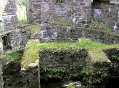 
The ruined Southern Round Tower, Nantyglo, August 2010